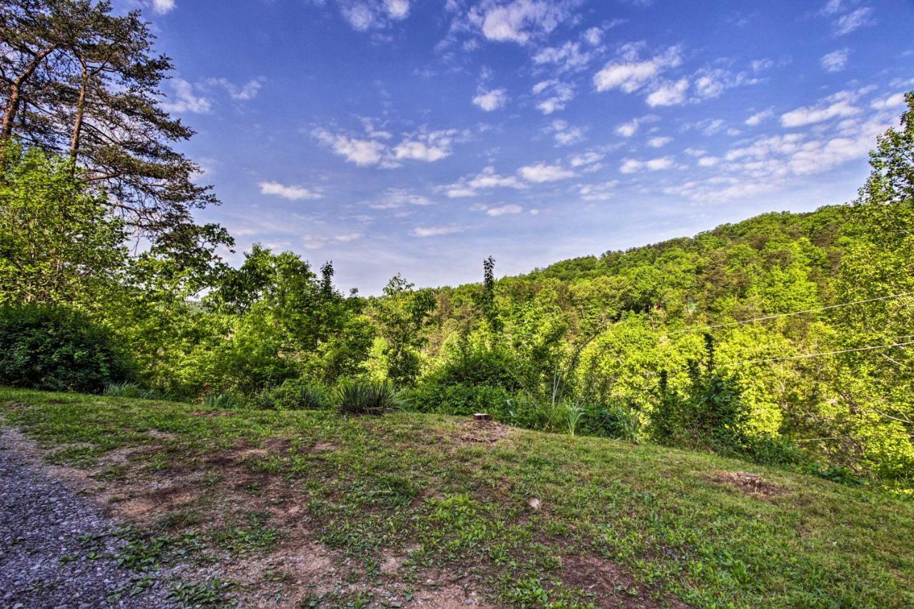 Secluded Cabin With Hot Tub, 3 Mi To Pigeon Forge! Сивиървил Екстериор снимка